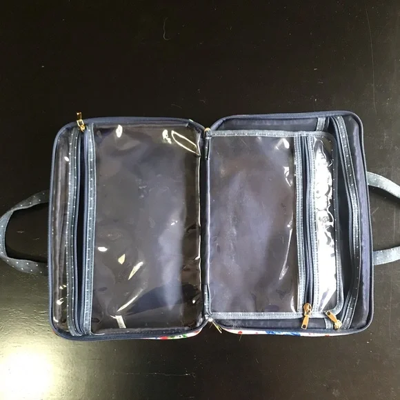 Makeup / Toiletries Travel Bag / Case - Picture 4 of 8